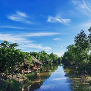 Hometravel Mekong Cần Thơ